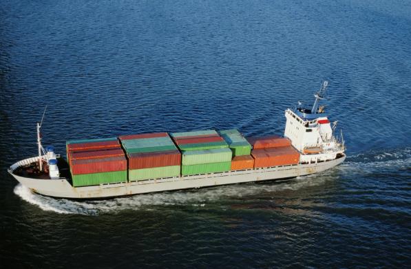 新加坡海運業的發展歷程，并展望未來的潛力與挑戰