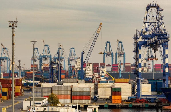 澳大利亞貨代提供物流解決方案，更是推動該國經濟全球化的重要力量